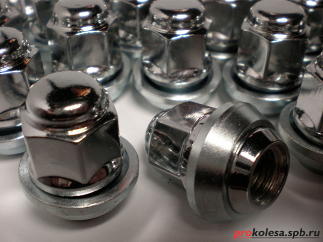 Колесные гайки оригинальные на Ford Focus колесные гайки форд фокус