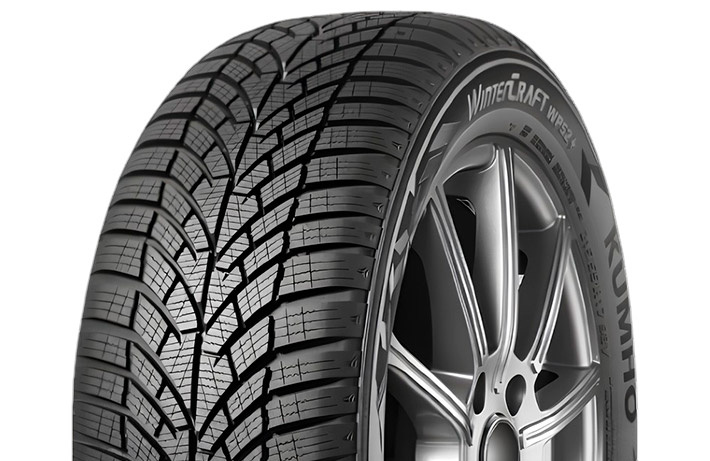 Kumho WinterCraft WP52+