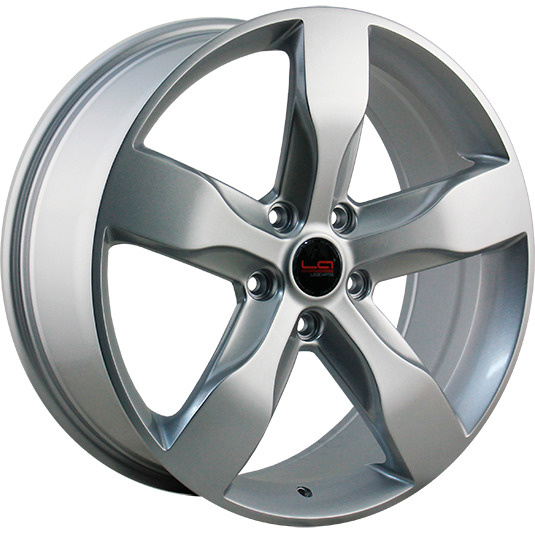 REPLICA CR8