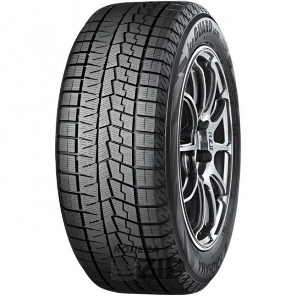 Yokohama iceGuard Studless iG70